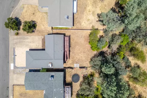 5335 Stonethrow Ct, Redding, CA 96003 photo 7