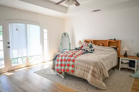 Bedroom - 8113 Churn Creek Rd, Redding, CA 96002 photo 1 of 2