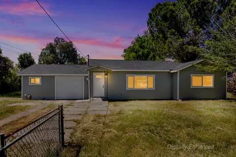 Exterior - 2460 S Balls Ferry Rd, Anderson, CA 96007 photo 2 of 8