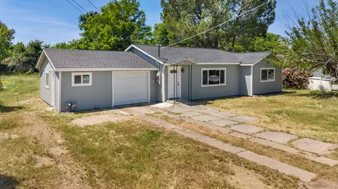 Exterior - 2460 S Balls Ferry Rd, Anderson, CA 96007 photo 4 of 8