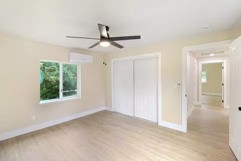 Bedroom - 2460 S Balls Ferry Rd, Anderson, CA 96007 photo 4 of 4