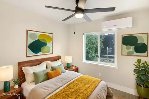 Bedroom - 2460 S Balls Ferry Rd, Anderson, CA 96007 photo 2 of 4