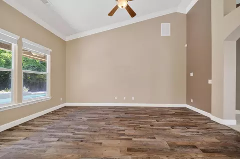 Living - 2169 Cadjew St, Redding, CA 96003 photo 6 of 8