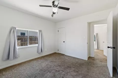 Bedroom - 725 East Ave, Red Bluff, CA 96080 photo 2 of 6