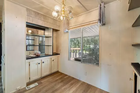 Dining - 10390 October Ln, Redding, CA 96003 photo 4 of 5