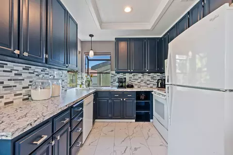 426 Ridgecrest Trl #223, Redding, CA 96003