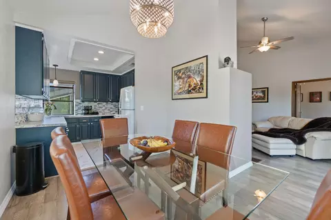 Dining - 426 Ridgecrest Trl #223, Redding, CA 96003 photo 3 of 5