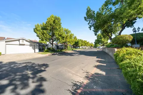 Exterior - 426 Ridgecrest Trl #223, Redding, CA 96003 photo 15 of 15