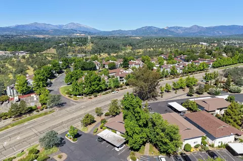 View/Area - 426 Ridgecrest Trl #223, Redding, CA 96003 photo 4 of 8