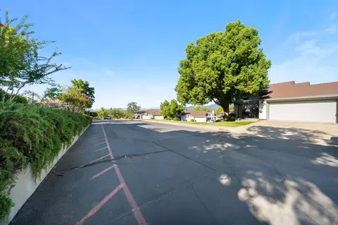 Exterior - 426 Ridgecrest Trl #223, Redding, CA 96003 photo 14 of 15