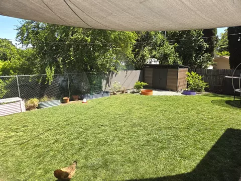 Exterior - 1587 Benton Dr, Redding, CA 96003 photo 3 of 3