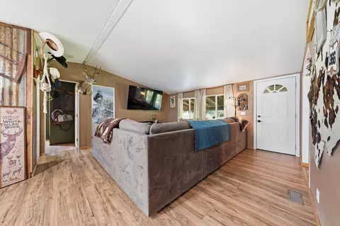 15360 Frontier Dr, Red Bluff, CA 96080 photo 9
