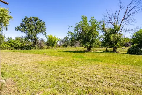 Exterior - 5609 Shady Ln, Anderson, CA 96007 photo 7 of 18