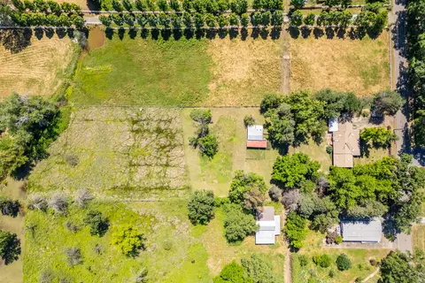 View/Area - 5609 Shady Ln, Anderson, CA 96007 photo 3 of 3