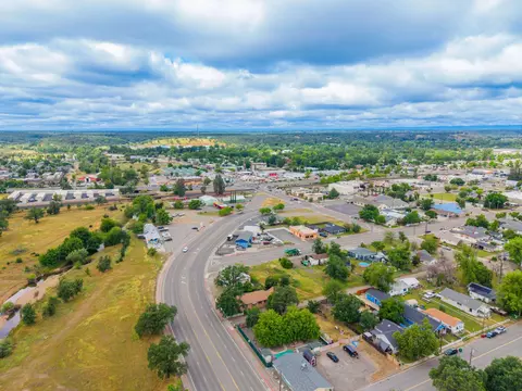View/Area - 2186 Balls Ferry Rd, Anderson, CA 96007 photo 7 of 7