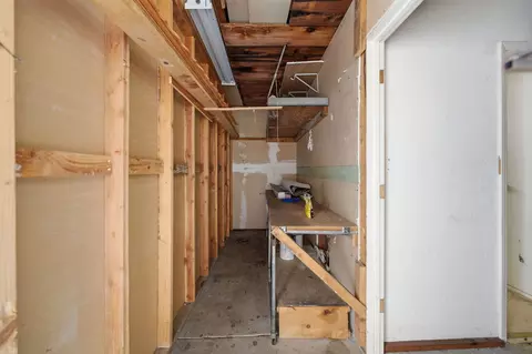 Entry Way - 2186 Balls Ferry Rd, Anderson, CA 96007 photo 1 of 1