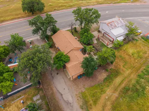 View/Area - 2186 Balls Ferry Rd, Anderson, CA 96007 photo 1 of 7