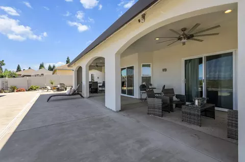 Other - 1187 Coggins St, Redding, CA 96003 photo 9 of 28