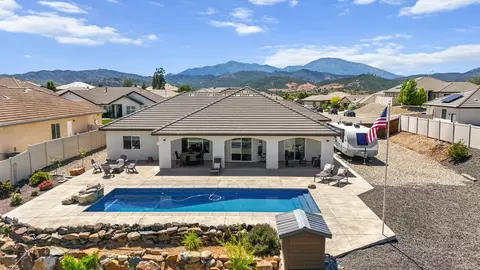 Other - 1187 Coggins St, Redding, CA 96003 photo 16 of 28
