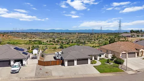 View/Area - 1187 Coggins St, Redding, CA 96003 photo 13 of 15