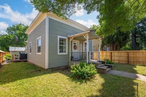 Exterior - 1158 Madison St, Red Bluff, CA 96080 photo 5 of 18