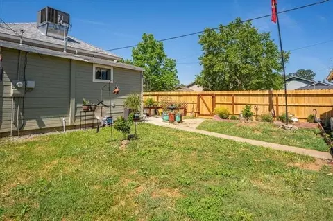 Exterior - 1158 Madison St, Red Bluff, CA 96080 photo 13 of 18