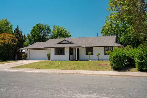 5826 Old Barn Way, Redding, CA 96001