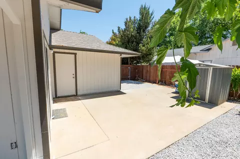 Exterior - 5826 Old Barn Way, Redding, CA 96001 photo 3 of 9