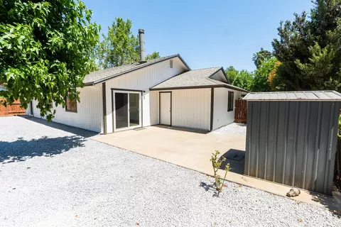 Exterior - 5826 Old Barn Way, Redding, CA 96001 photo 2 of 9