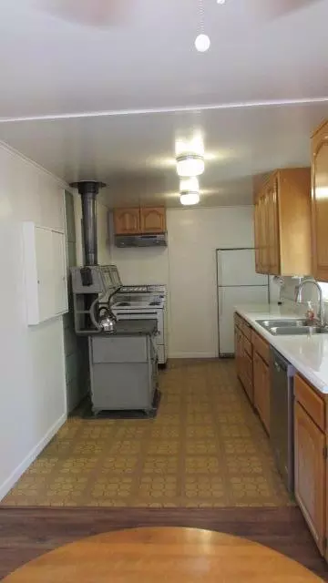 Kitchen - 13453 Circle Dr, Old Station, CA 96071 photo 2 of 3