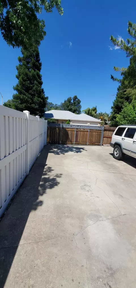 Exterior - 3008 Copper Creek Dr, Redding, CA 96002 photo 12 of 23