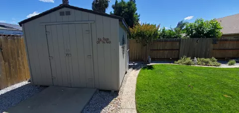 Exterior - 3008 Copper Creek Dr, Redding, CA 96002 photo 21 of 23