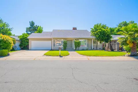 4065 Meander Dr, Redding, CA 96001