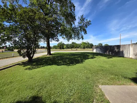Exterior - 23773 River Rd, Corning, CA 96021 photo 6 of 22