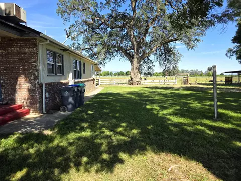 Exterior - 23773 River Rd, Corning, CA 96021 photo 2 of 22