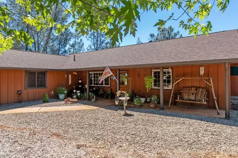 Exterior - 7117 Pine Bluff Dr, Shingletown, CA 96088 photo 3 of 25