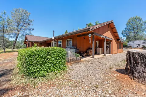 Exterior - 7117 Pine Bluff Dr, Shingletown, CA 96088 photo 9 of 25