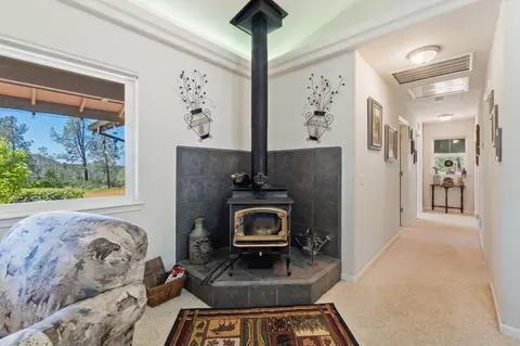 Entry Way - 7117 Pine Bluff Dr, Shingletown, CA 96088 photo 1 of 5