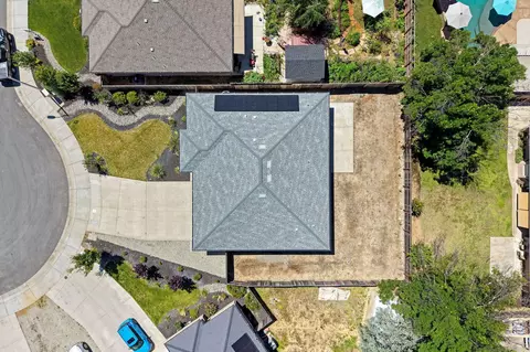 View/Area - 1358 Fitz Pl, Redding, CA 96003 photo 3 of 3