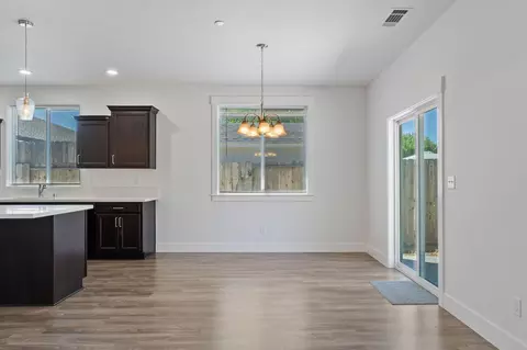 Other - 1358 Fitz Pl, Redding, CA 96003 photo 2 of 8