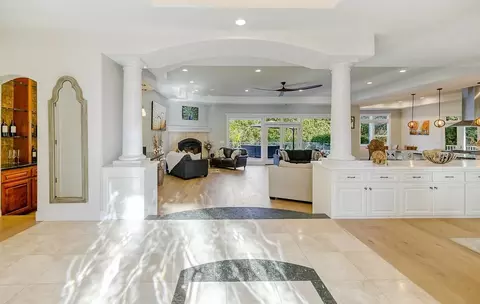 Entry Way - 13497 Tierra Heights Rd, Redding, CA 96003 photo 1 of 3
