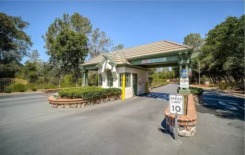 View/Area - 13497 Tierra Heights Rd, Redding, CA 96003 photo 1 of 1