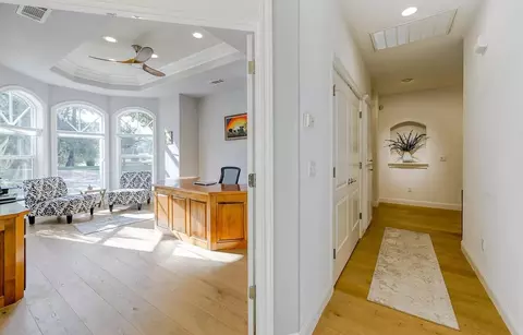 Entry Way - 13497 Tierra Heights Rd, Redding, CA 96003 photo 3 of 3