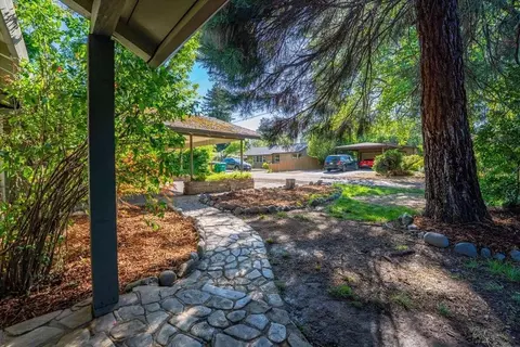 Exterior - 3011 Birch Way, Redding, CA 96002 photo 3 of 6