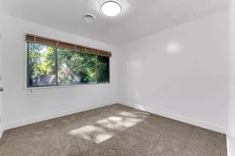 Bedroom - 3011 Birch Way, Redding, CA 96002 photo 1 of 3