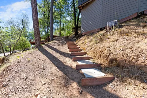 Exterior - 7992 Snowdrop Ave # 46, Redding, CA 96003 photo 14 of 16