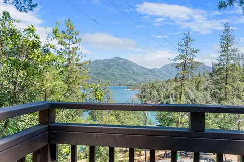 View/Area - 7992 Snowdrop Ave # 46, Redding, CA 96003 photo 2 of 13