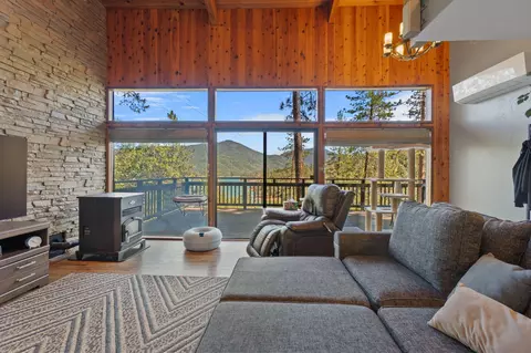 Living - 7992 Snowdrop Ave # 46, Redding, CA 96003 photo 1 of 7
