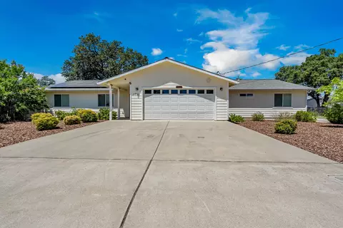 1750 Diamond St, Anderson, CA 96007