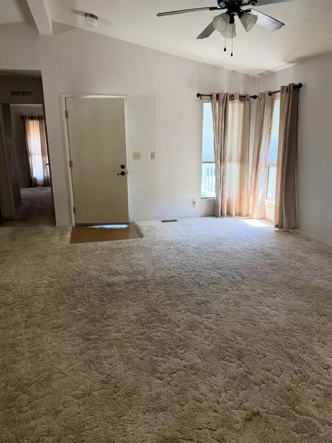 4809 Hardwood Blvd, Redding, CA 96003 photo 2